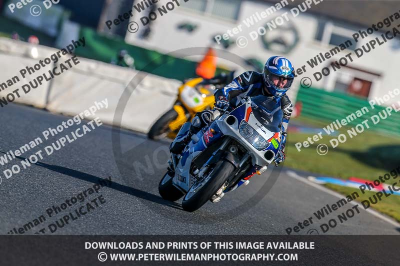 PJM Wedding Photography;enduro digital images;event digital images;eventdigitalimages;mallory park;mallory park photographs;mallory park trackday;mallory park trackday photographs;no limits trackdays;peter wileman photography;racing digital images;trackday digital images;trackday photos